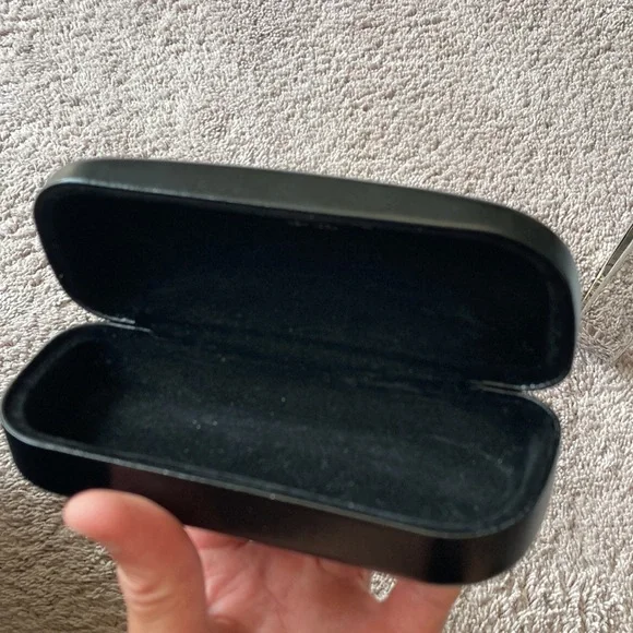 Coach Sunglasses w Case - Picture 8 of 8